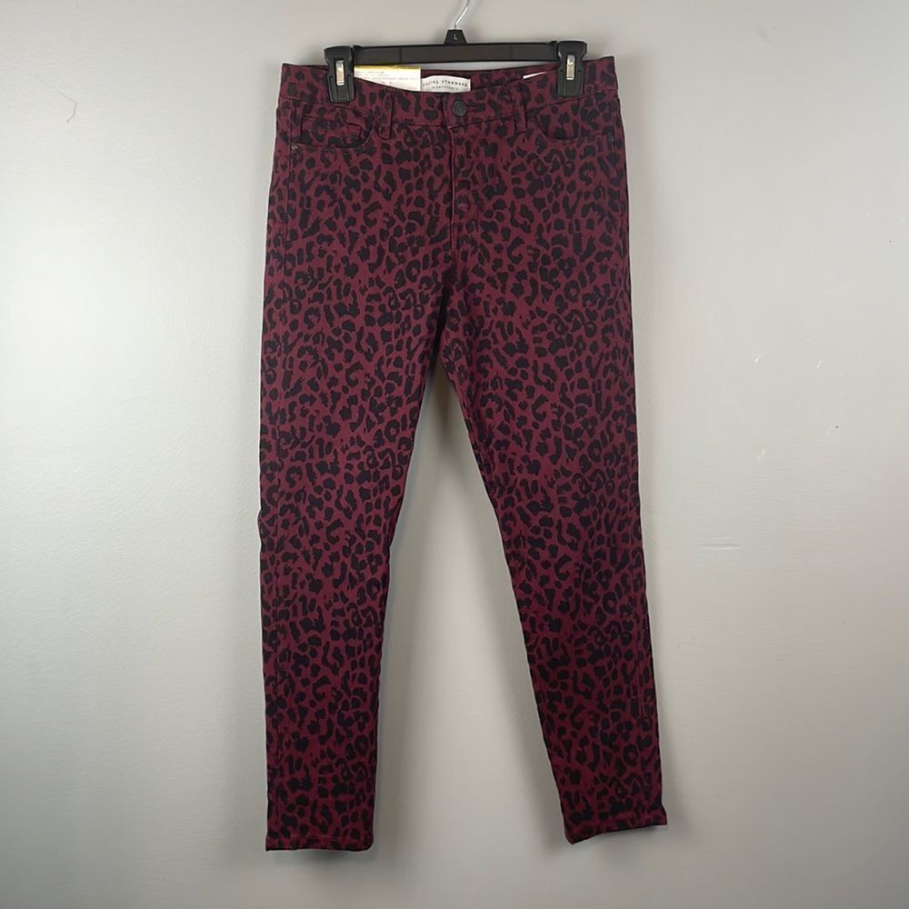 Social Standard Burgundy & Black Cheetah Print Ankle Skinny Jeans. Size 8. NWT.